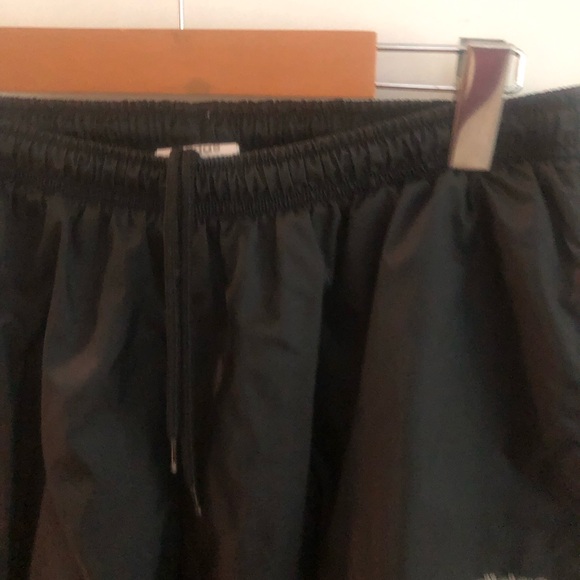 ADIDAS L - Picture 6 of 8